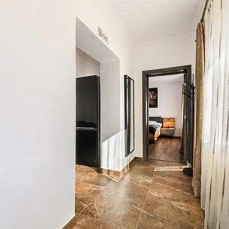 Casa Aurora 2 * Брашов