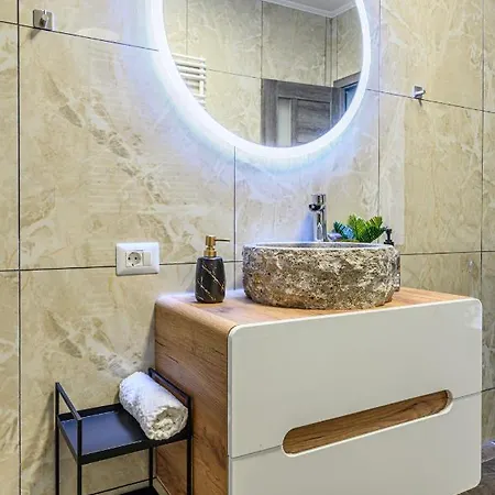 Casa Aurora 2 Апартаменти